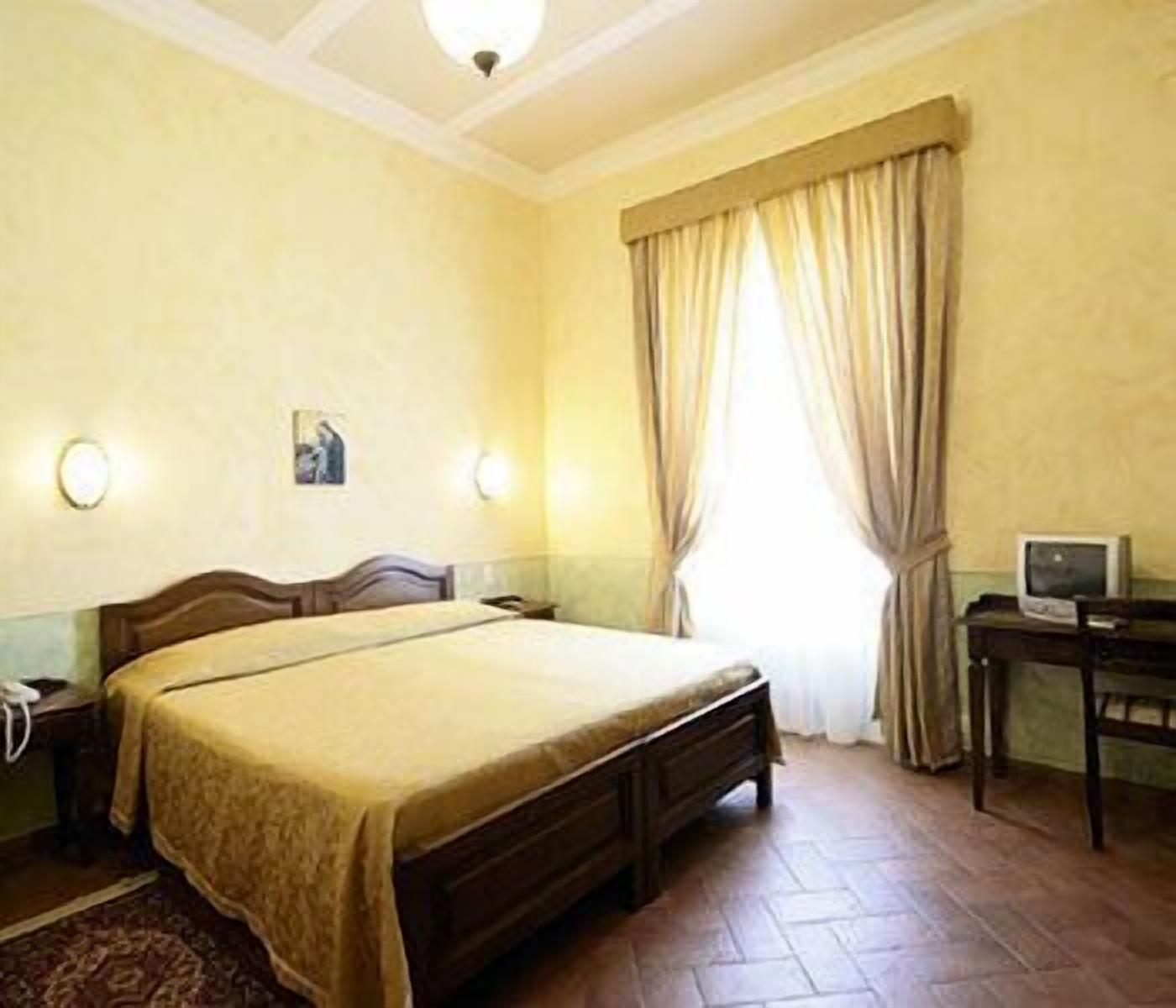 Hotel Oasi Neumann Cortona Zewnętrze zdjęcie