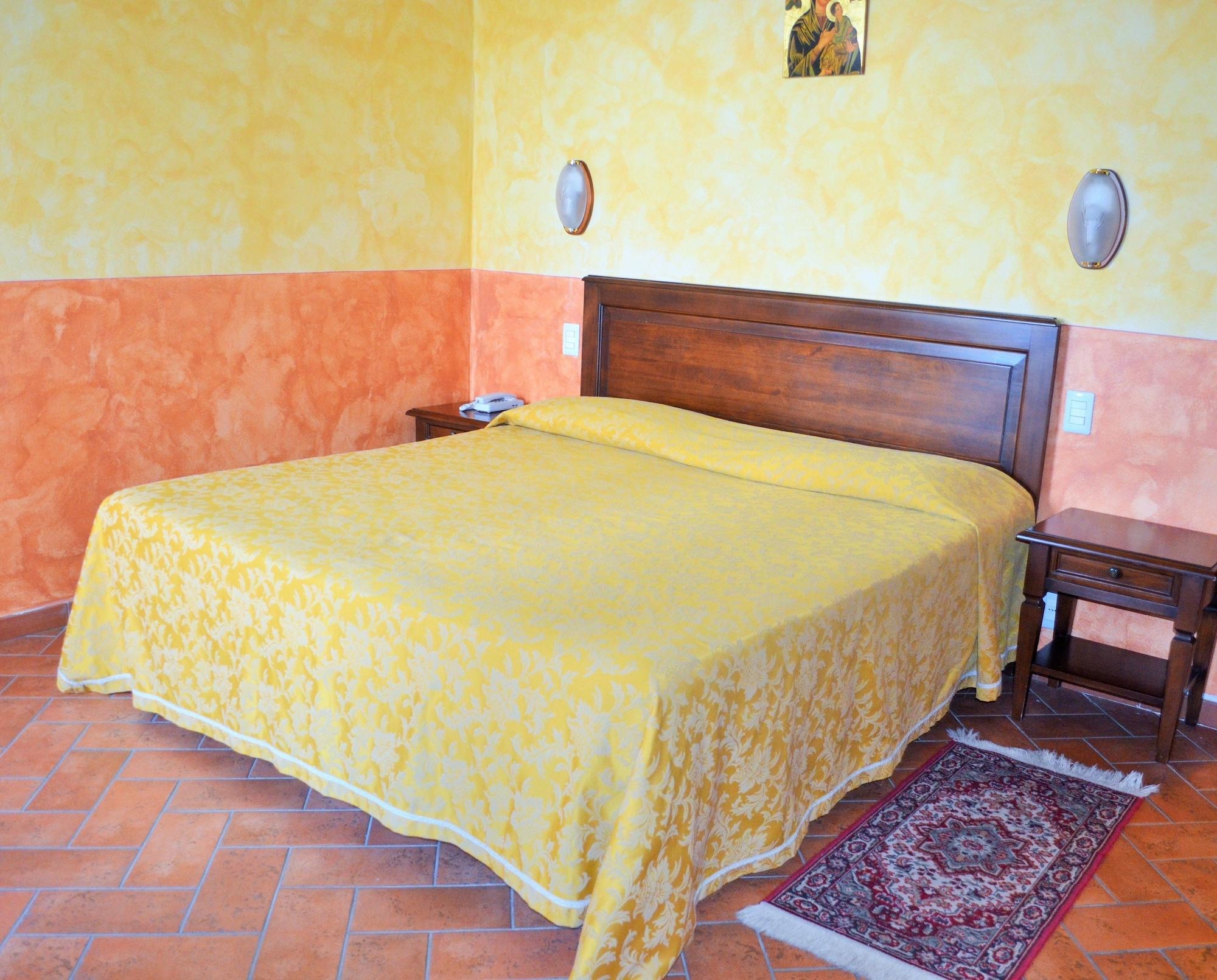 Hotel Oasi Neumann Cortona Zewnętrze zdjęcie