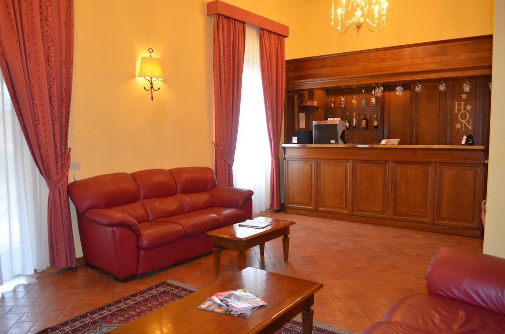 Hotel Oasi Neumann Cortona Zewnętrze zdjęcie