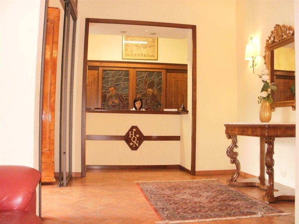 Hotel Oasi Neumann Cortona Zewnętrze zdjęcie