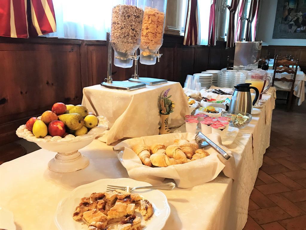 Hotel Oasi Neumann Cortona Zewnętrze zdjęcie